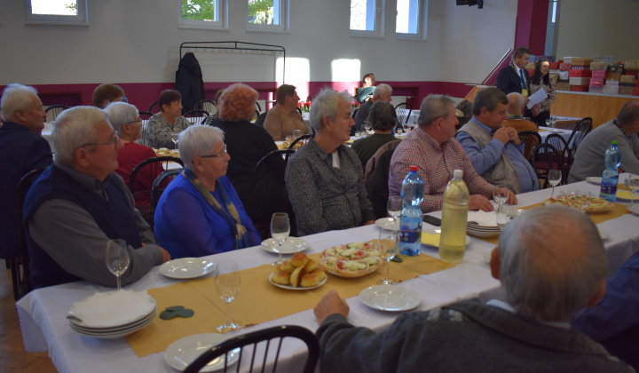 POSEDENIE PRI PRÍLEŽITOSTI MESIACA ÚCTY K STARŠÍM 2025