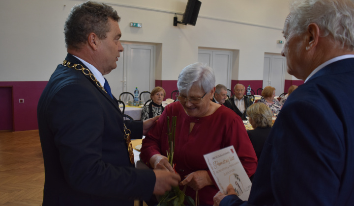 POSEDENIE PRI PRÍLEŽITOSTI MESIACA ÚCTY K STARŠÍM 2025