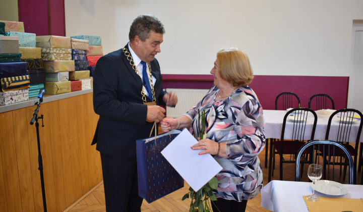 POSEDENIE PRI PRÍLEŽITOSTI MESIACA ÚCTY K STARŠÍM 2025